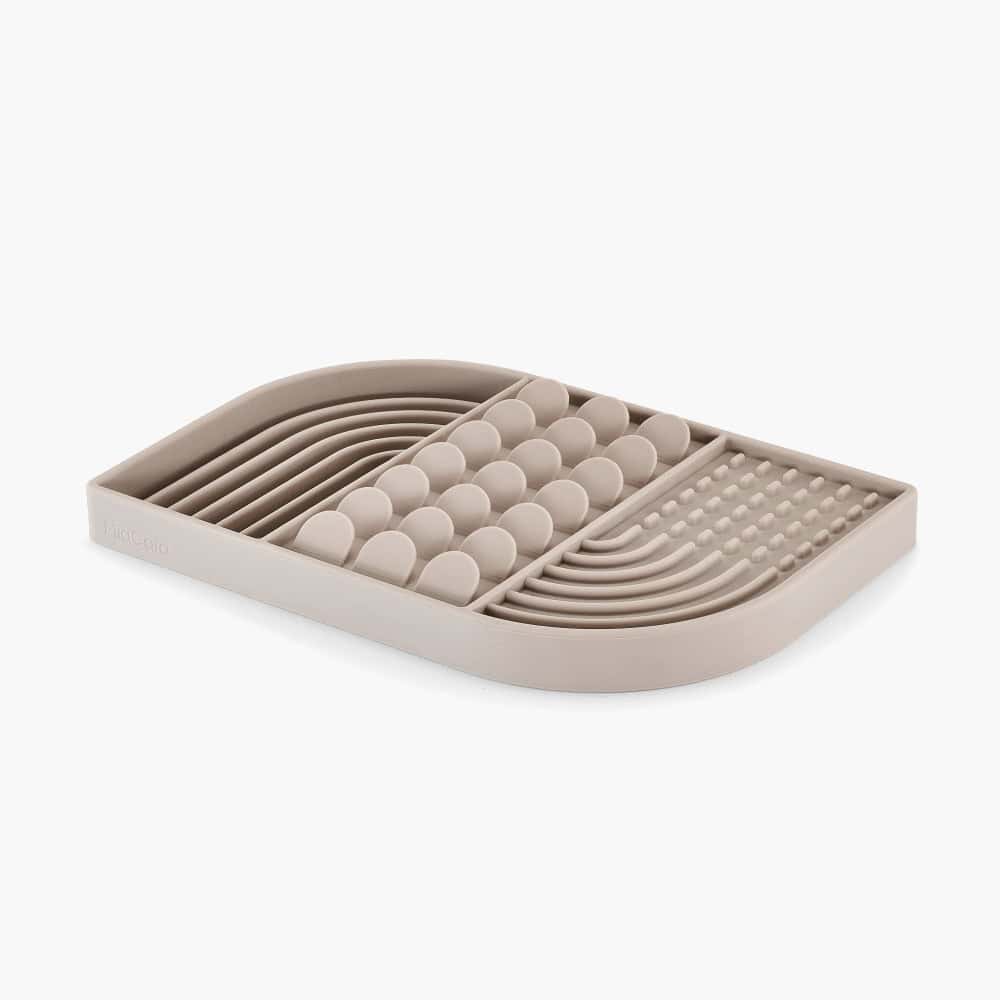 Mia Cara Aperitivo Dog Activity Toy