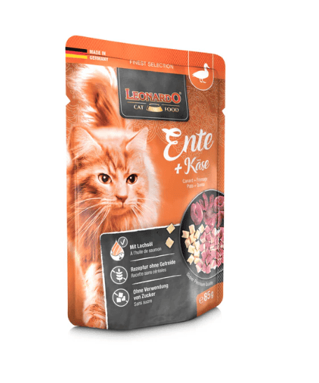 Leonardo, cat food, duck with cheese